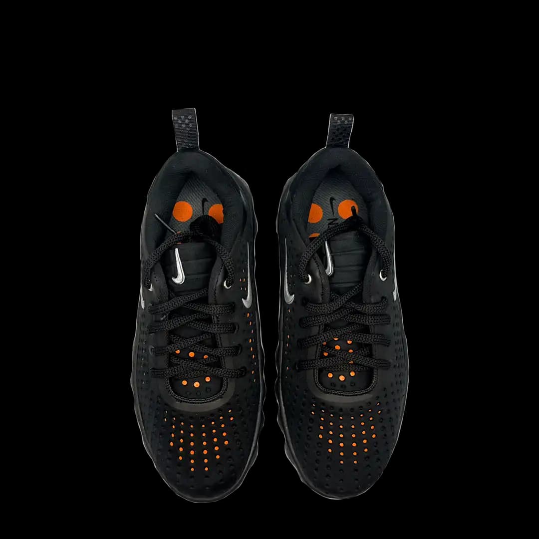 Nike Mind 002